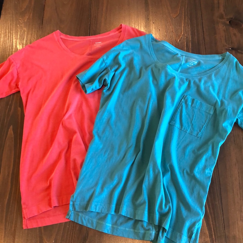 2 Old Navy Tops